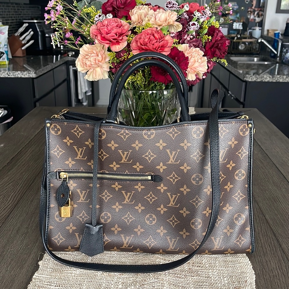 RARE Louis Vuitton Popincourt MM Monogram, black leather trim